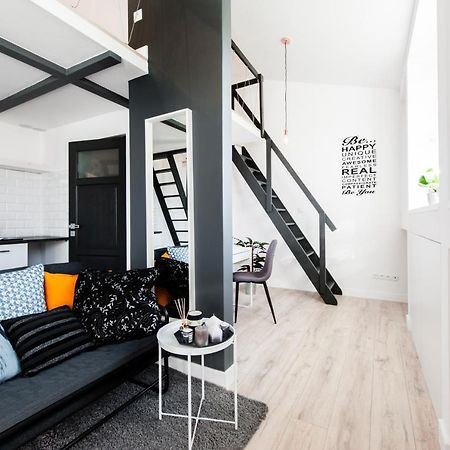 Superapart Rakowiecka 43A Варшава Экстерьер фото